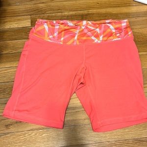 Women’s L Old Navy Active shorts